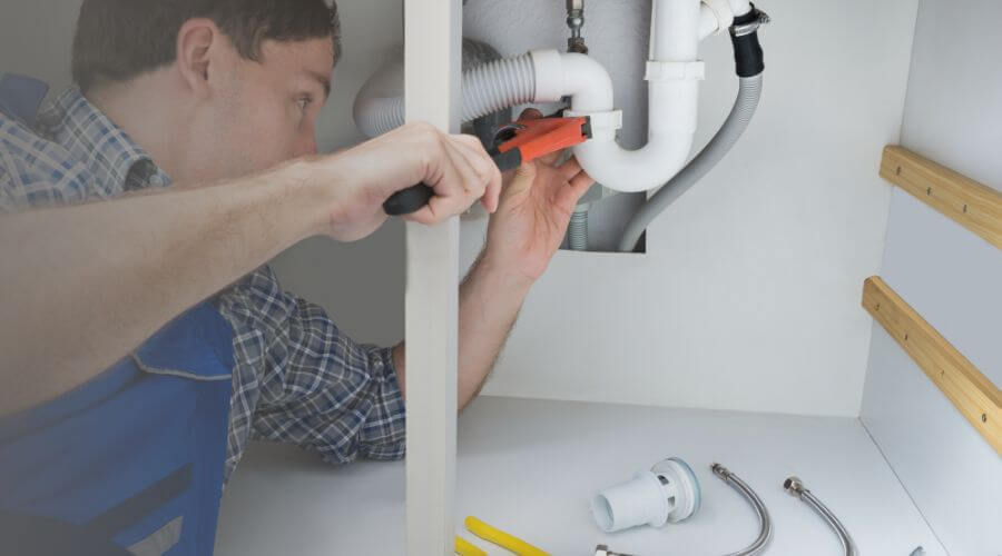 Local expert plumbing services in Middle Brook, MO